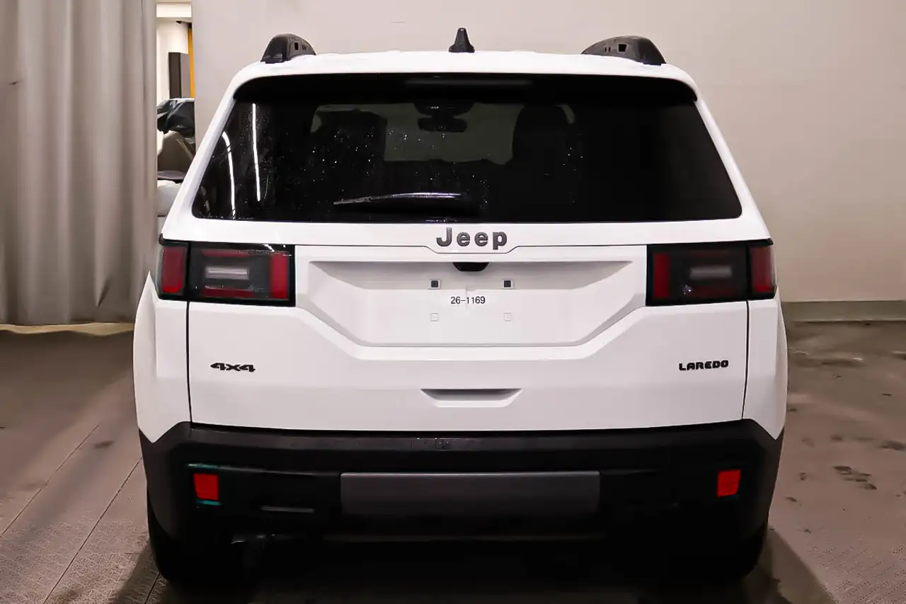 Jeep Cherokee снимка Jeep Cherokee