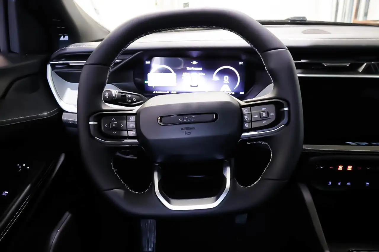 Jeep Cherokee снимка Jeep Cherokee