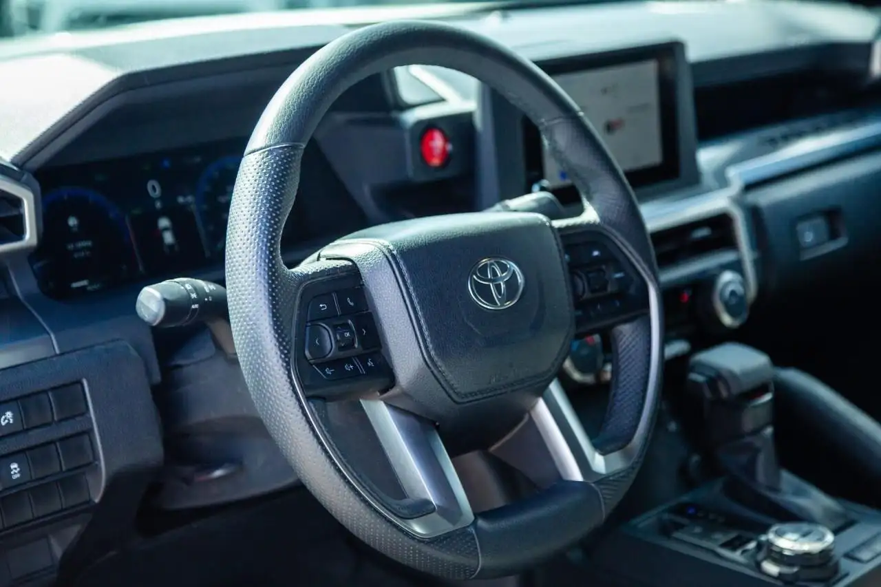 Toyota Tacoma снимка Toyota Tacoma
