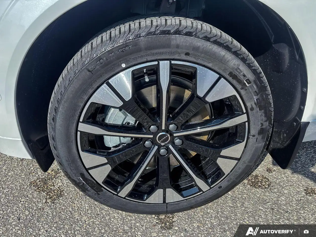 Volvo XC60 photo Volvo XC60