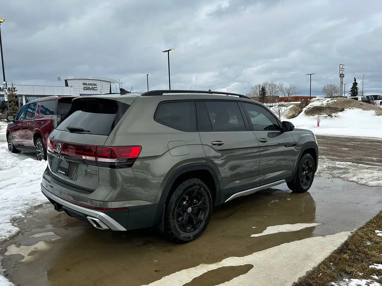 Volkswagen Atlas снимка Volkswagen Atlas