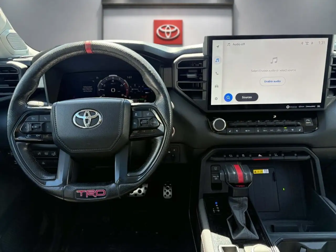 Toyota Tundra снимка Toyota Tundra