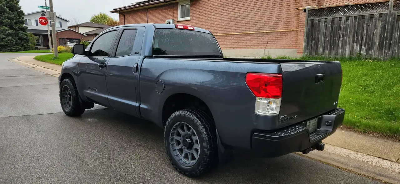 Toyota Tundra fotografie Toyota Tundra
