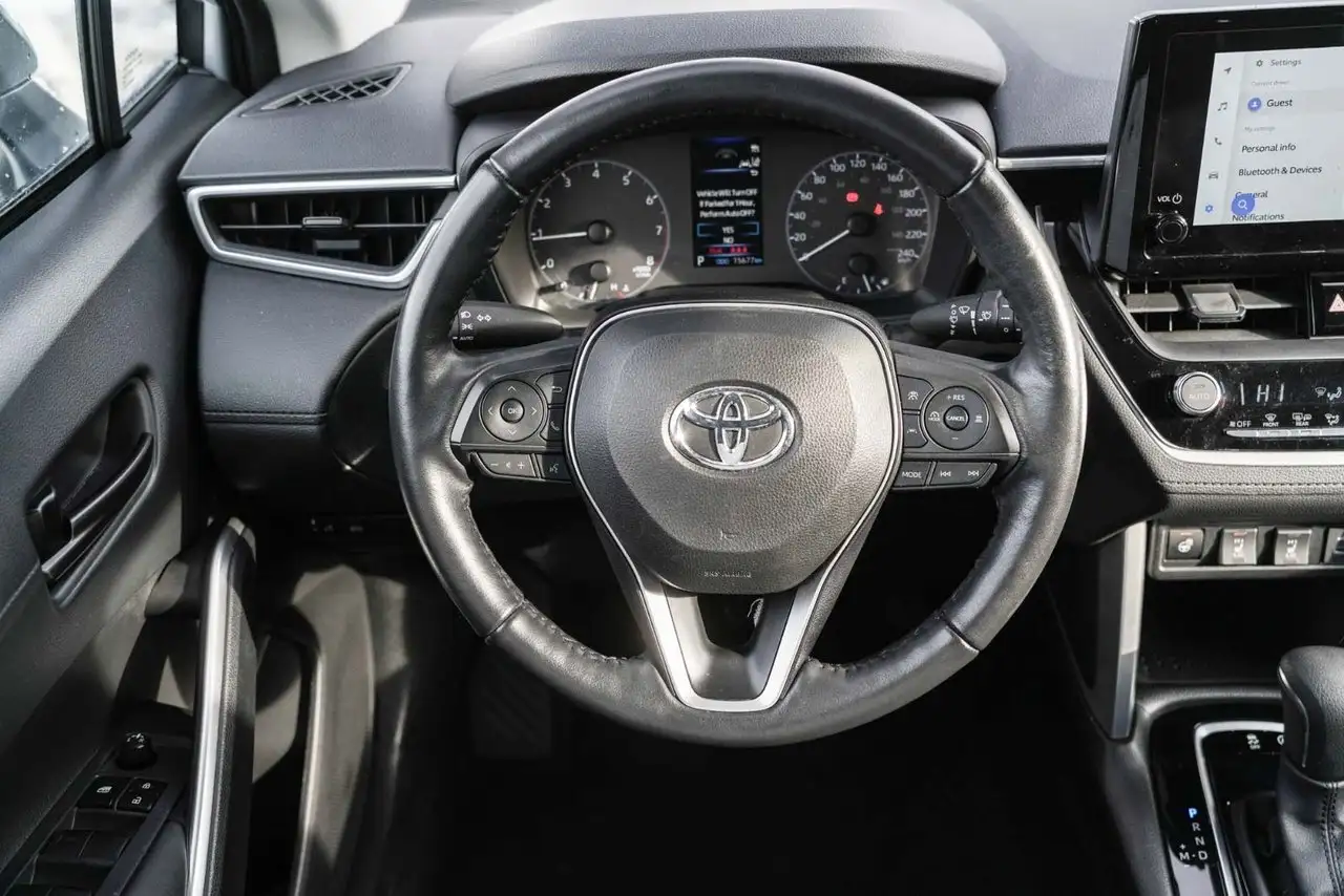 Toyota Corolla Cross снимка Toyota Corolla Cross