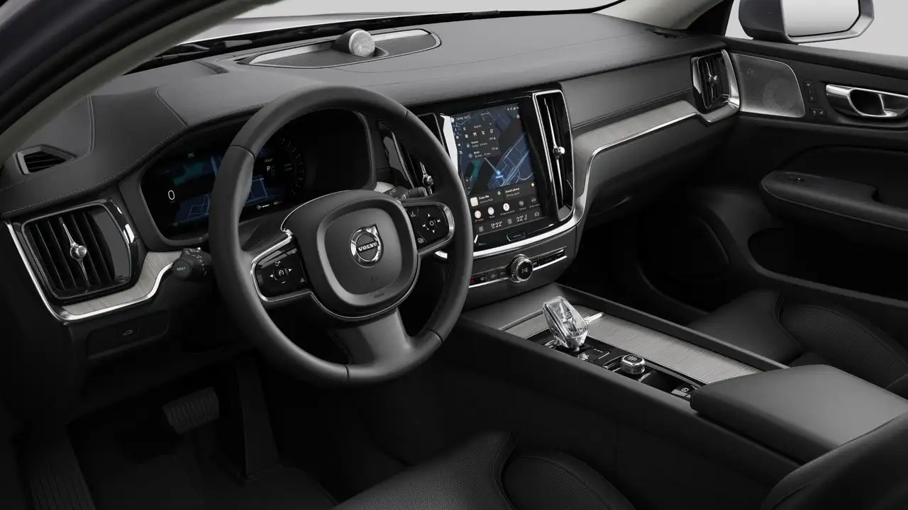 Volvo V60 Cross Country снимка Volvo V60 Cross Country