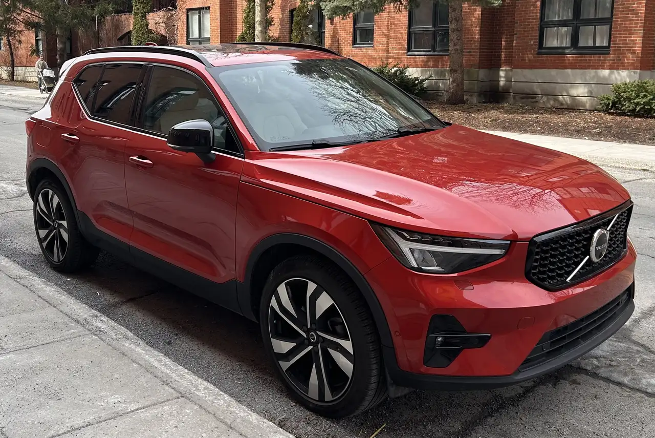 Volvo XC40 photo Volvo XC40