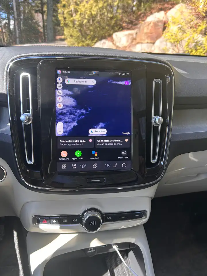 Volvo XC40 photo Volvo XC40