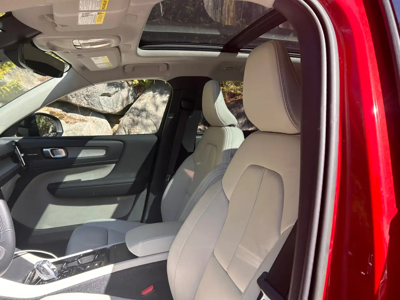 Volvo XC40 photo Volvo XC40
