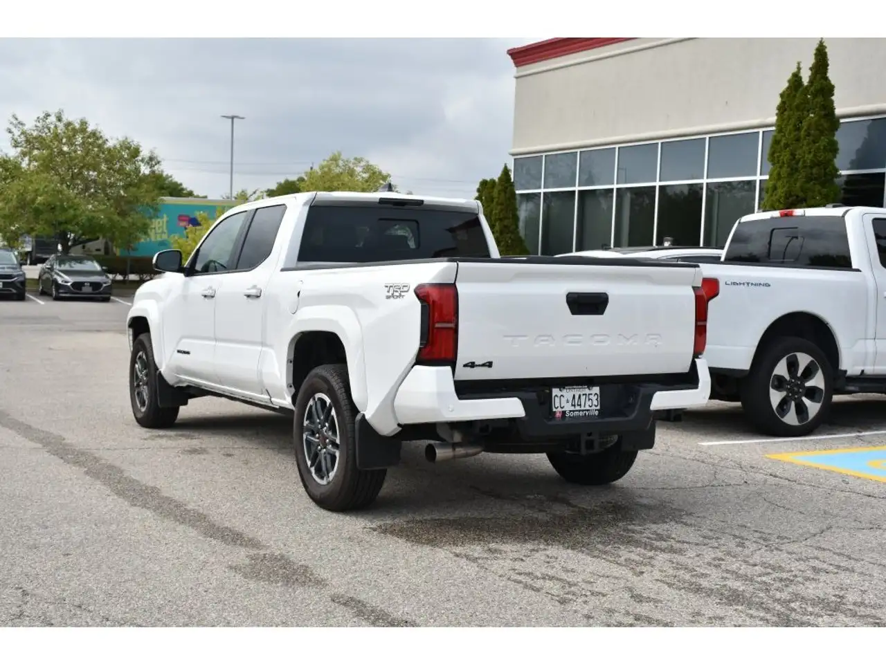 Toyota Tacoma снимка Toyota Tacoma