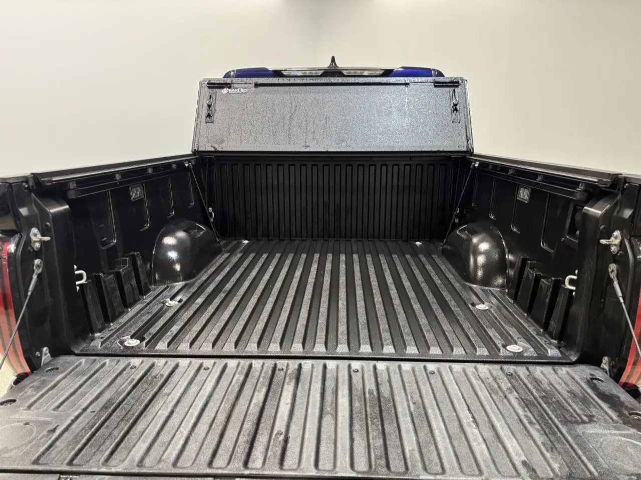 Toyota Tundra снимка Toyota Tundra