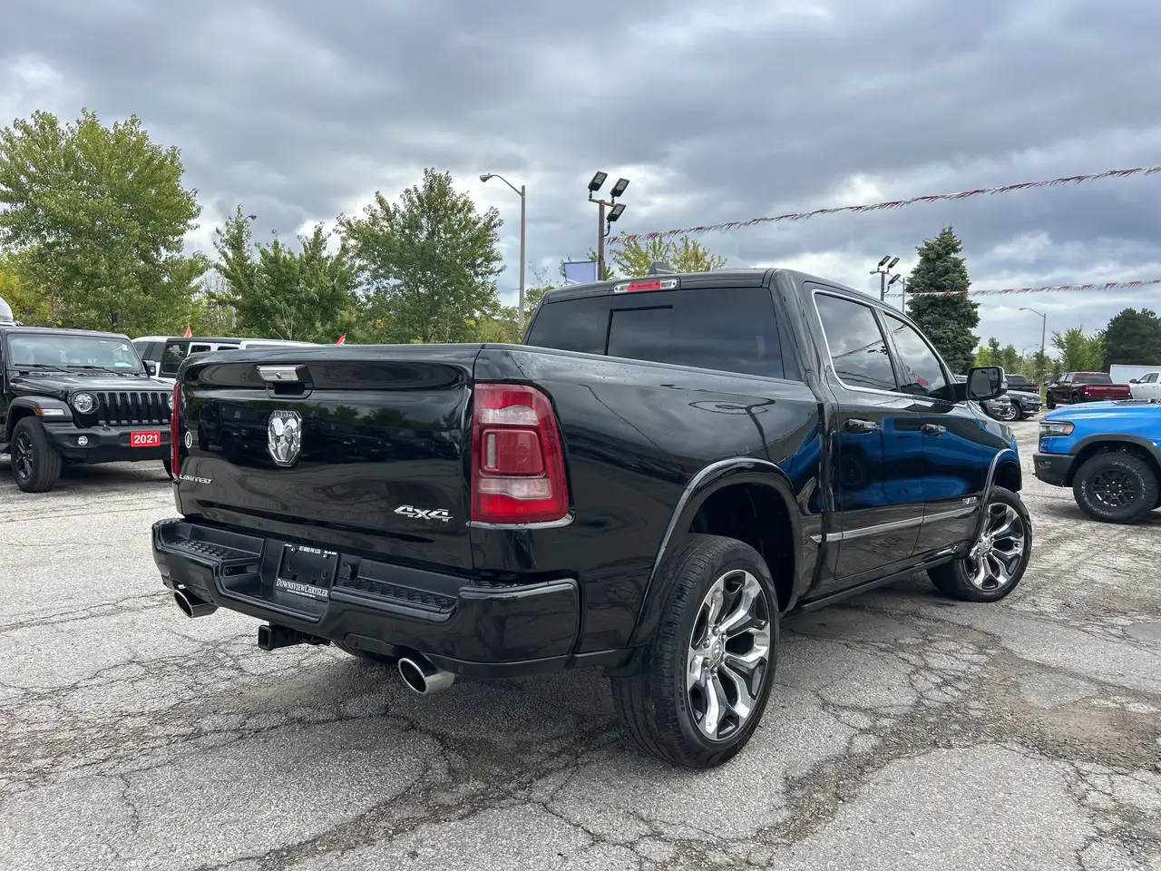 RAM 1500 снимка RAM 1500