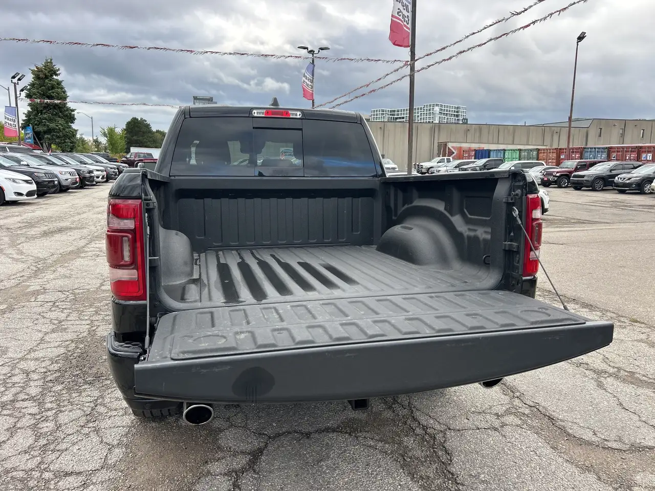 RAM 1500 снимка RAM 1500