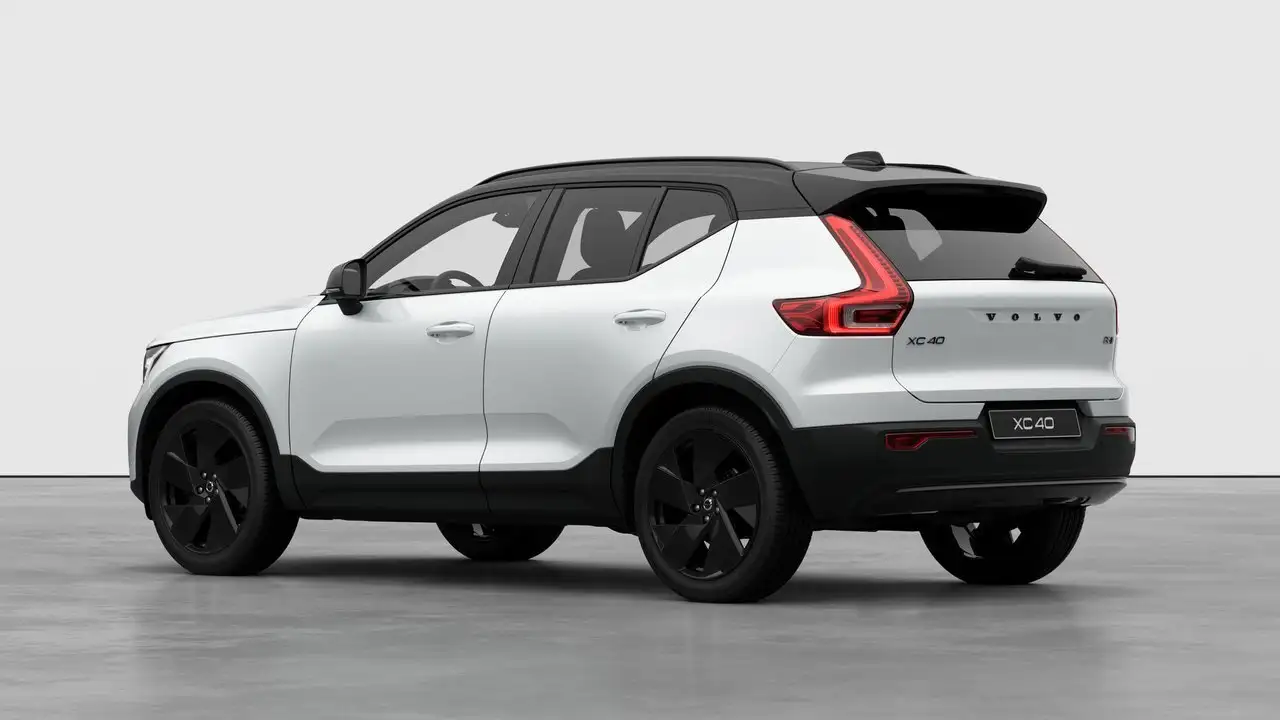 Volvo XC40 photo Volvo XC40