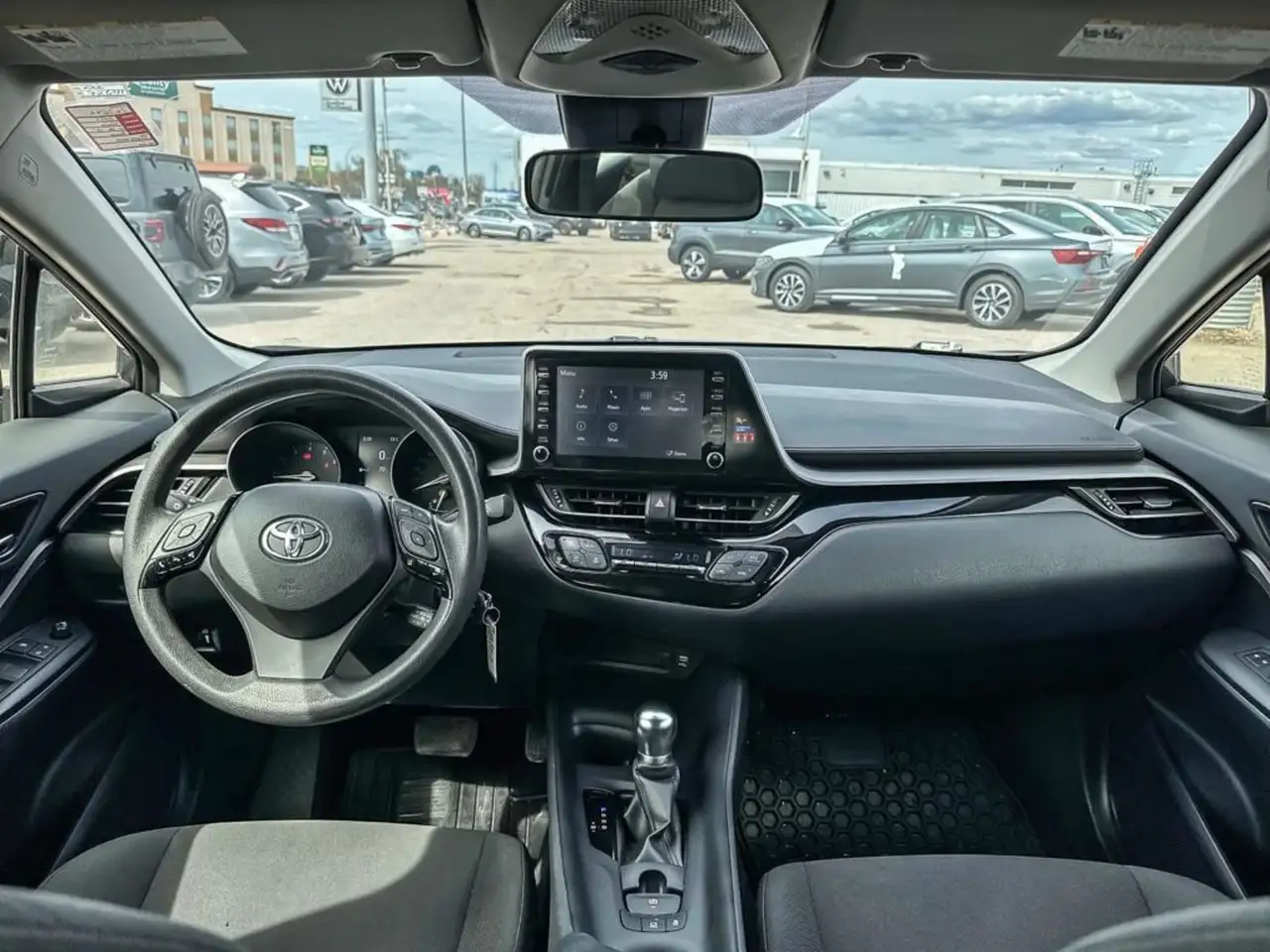 Toyota C-HR fotografie Toyota C-HR