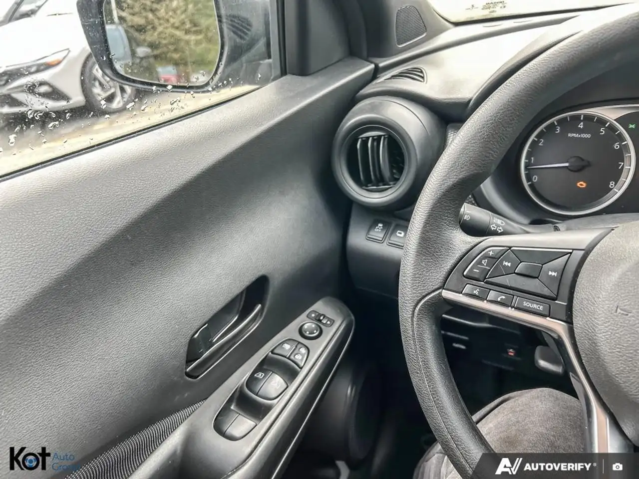 Nissan Kicks снимка Nissan Kicks