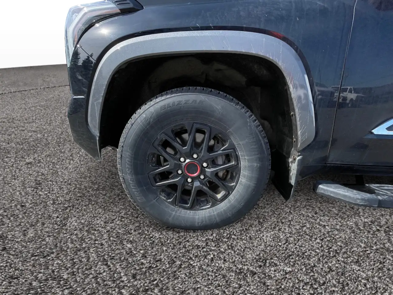 Toyota Tundra снимка Toyota Tundra