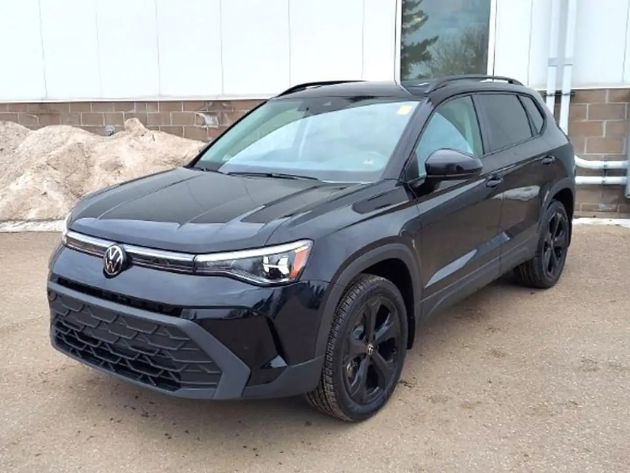 Volkswagen Taos снимка Volkswagen Taos