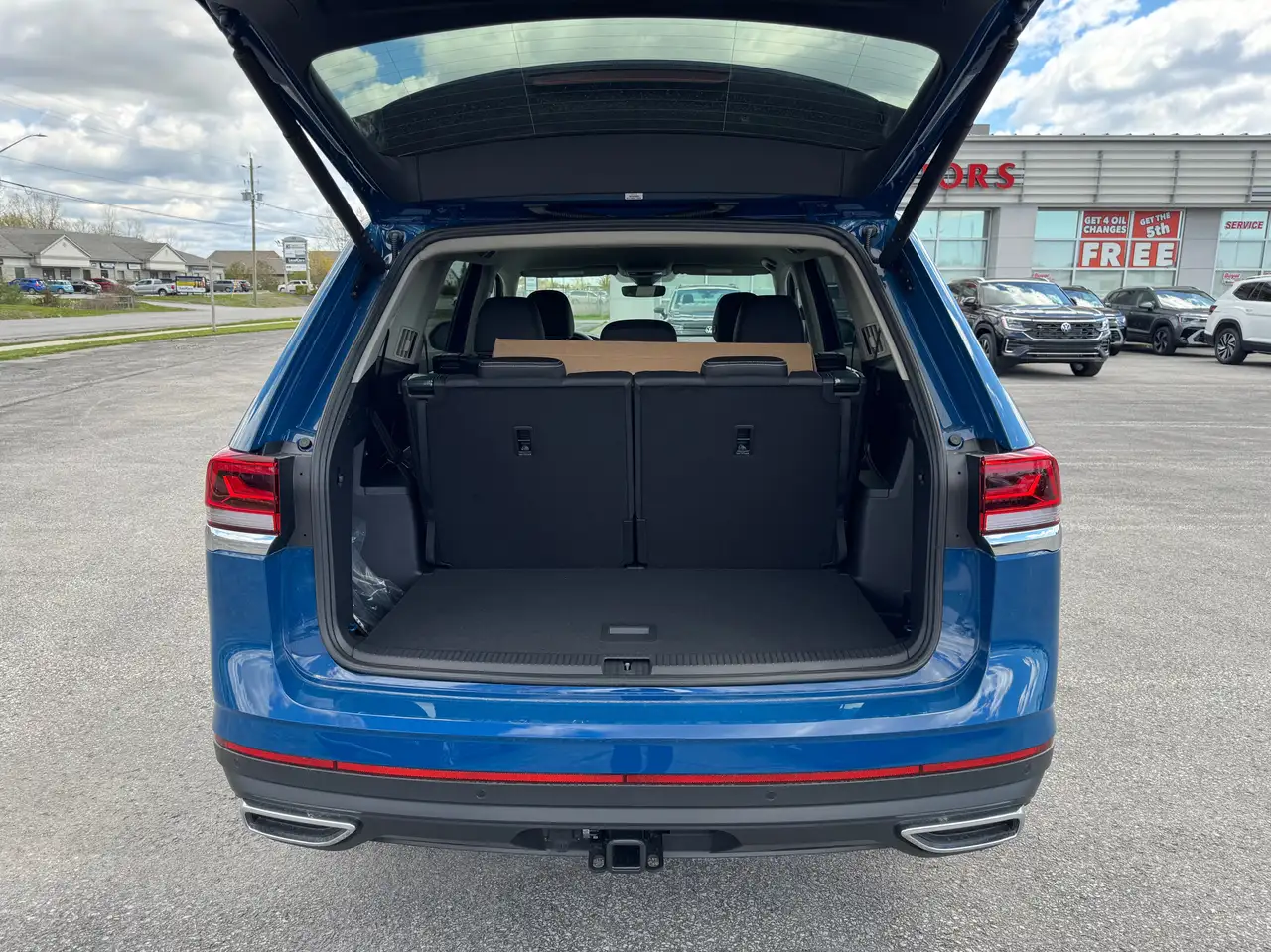 Volkswagen Atlas photo Volkswagen Atlas