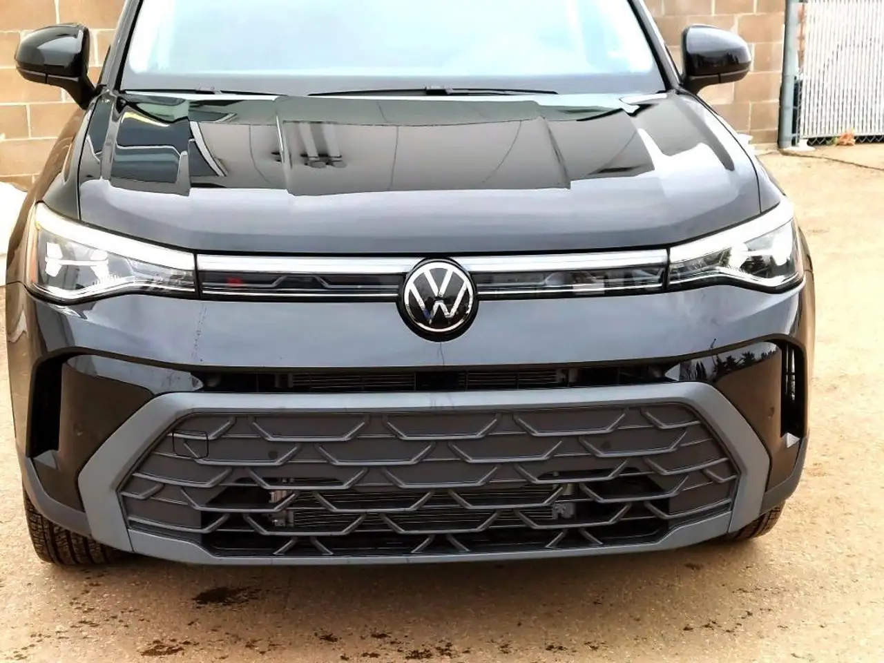 Volkswagen Taos снимка Volkswagen Taos