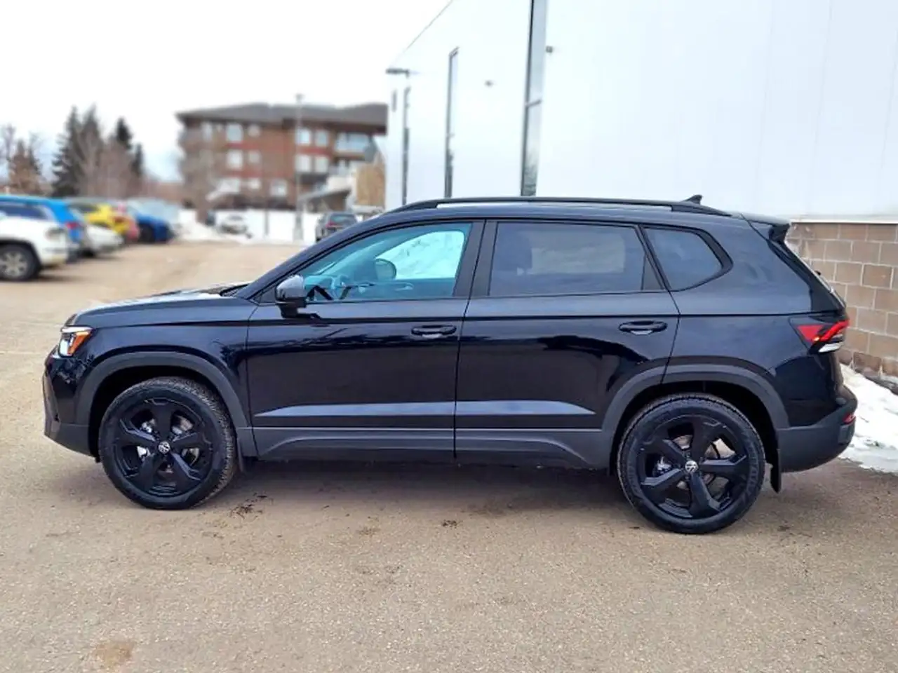 Volkswagen Taos снимка Volkswagen Taos