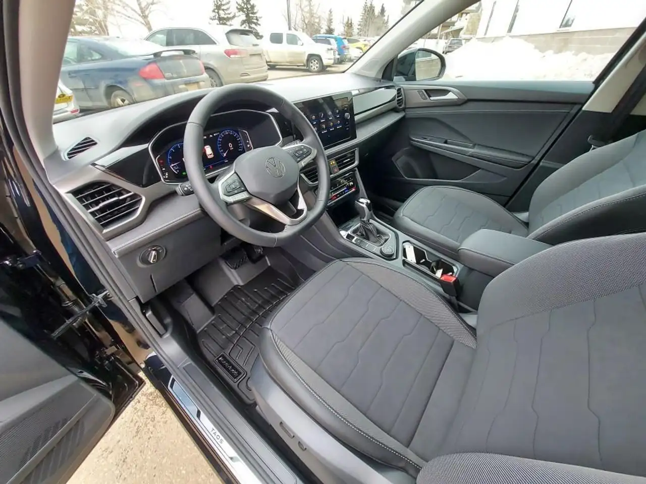 Volkswagen Taos снимка Volkswagen Taos