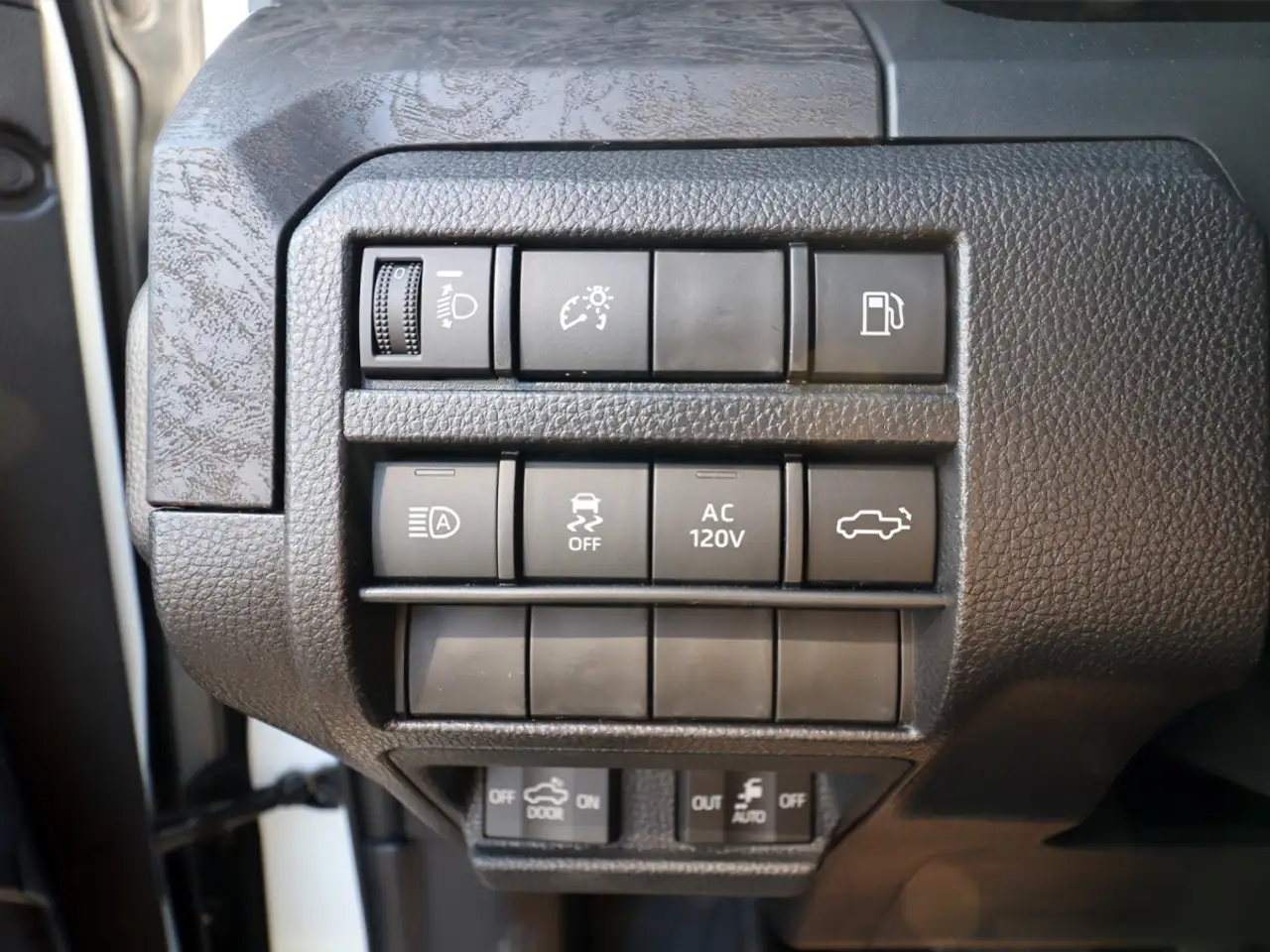 Toyota Tacoma снимка Toyota Tacoma