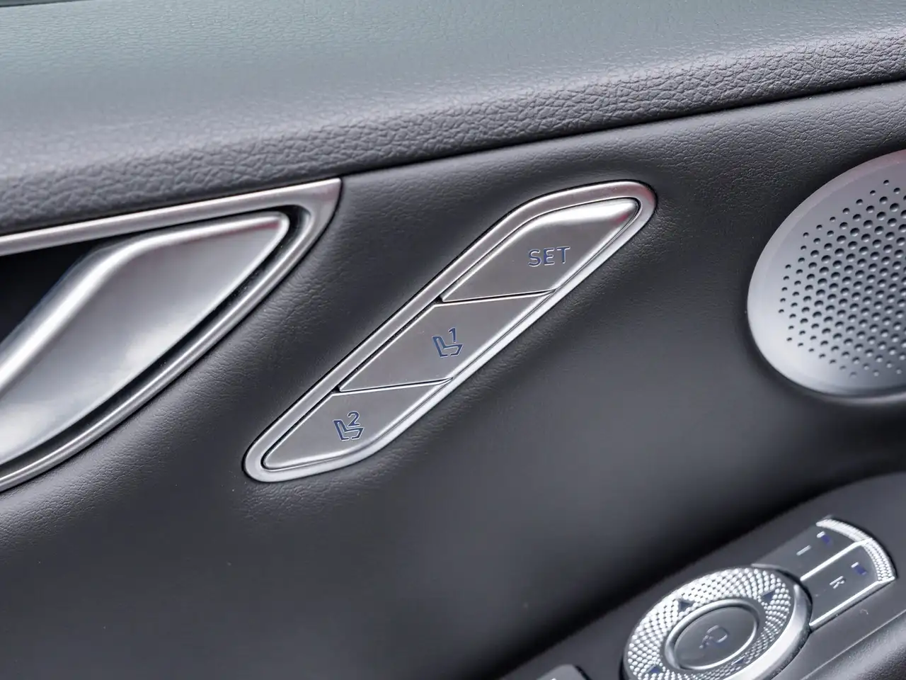 Genesis G80 снимка Genesis G80