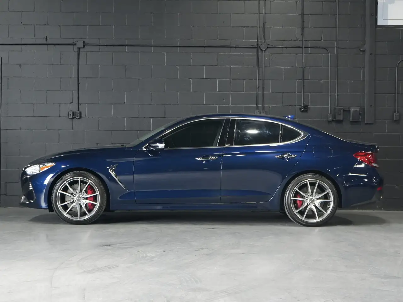 Genesis G70 снимка Genesis G70