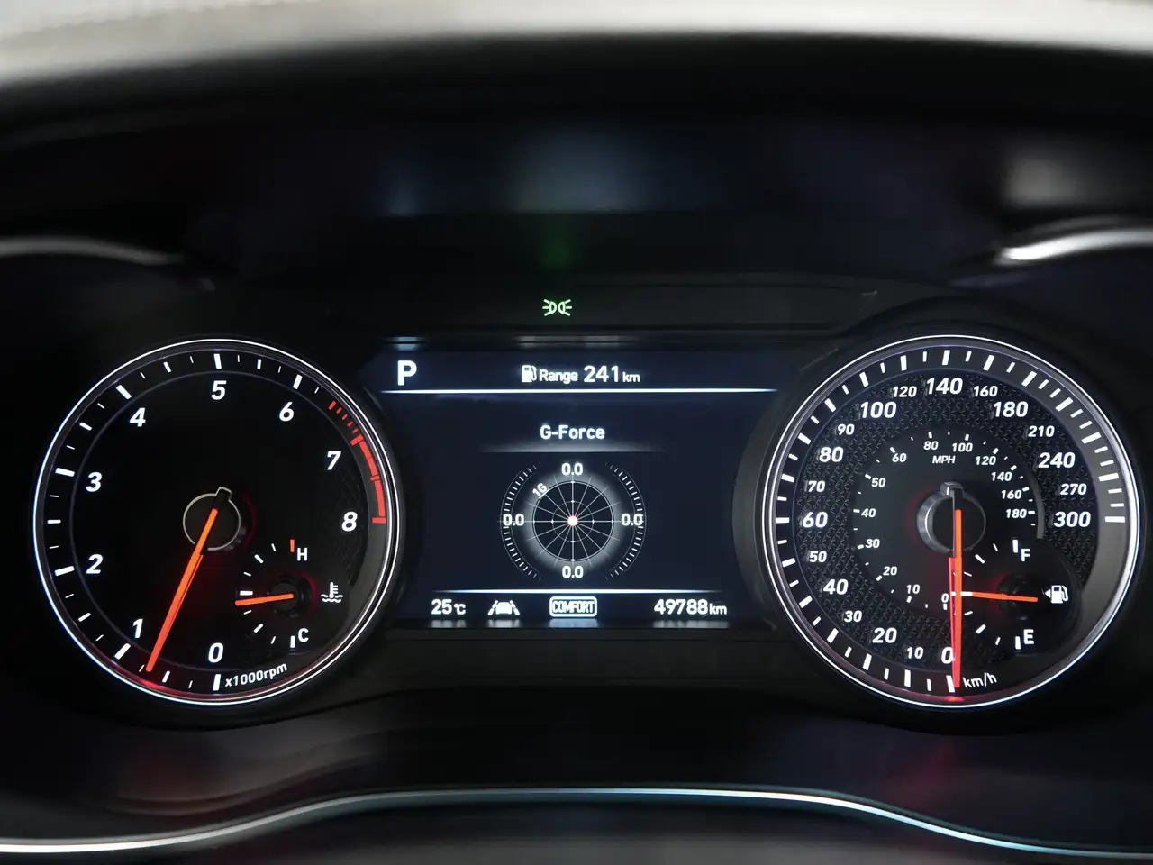 Genesis G70 снимка Genesis G70