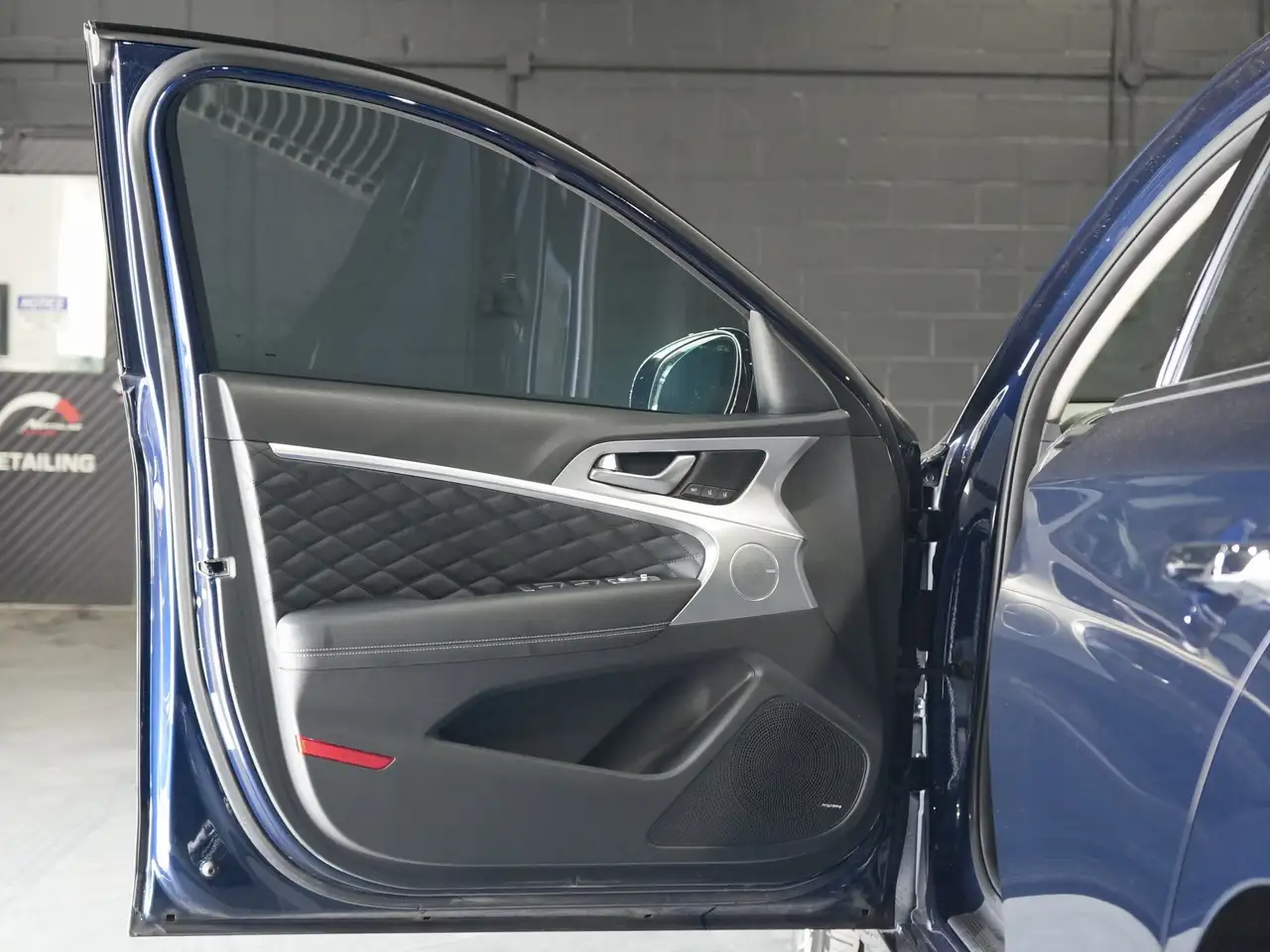Genesis G70 снимка Genesis G70