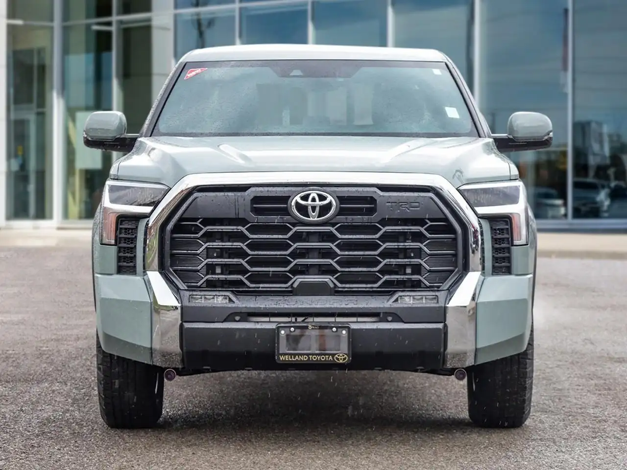 Toyota Tundra снимка Toyota Tundra