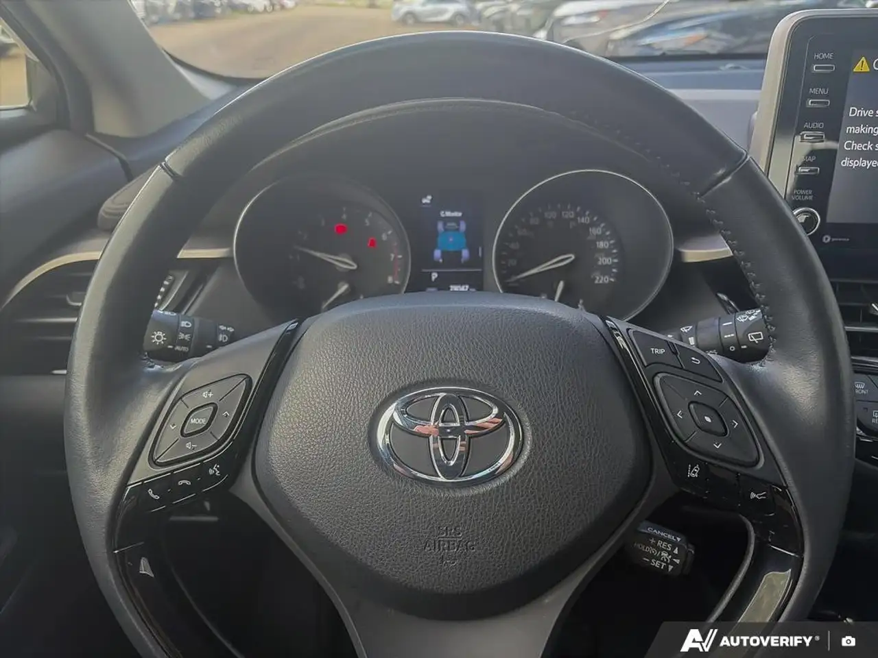 Toyota C-HR photo Toyota C-HR