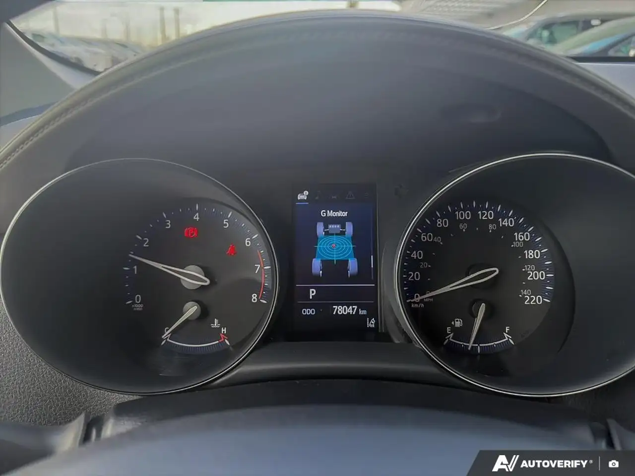 Toyota C-HR photo Toyota C-HR