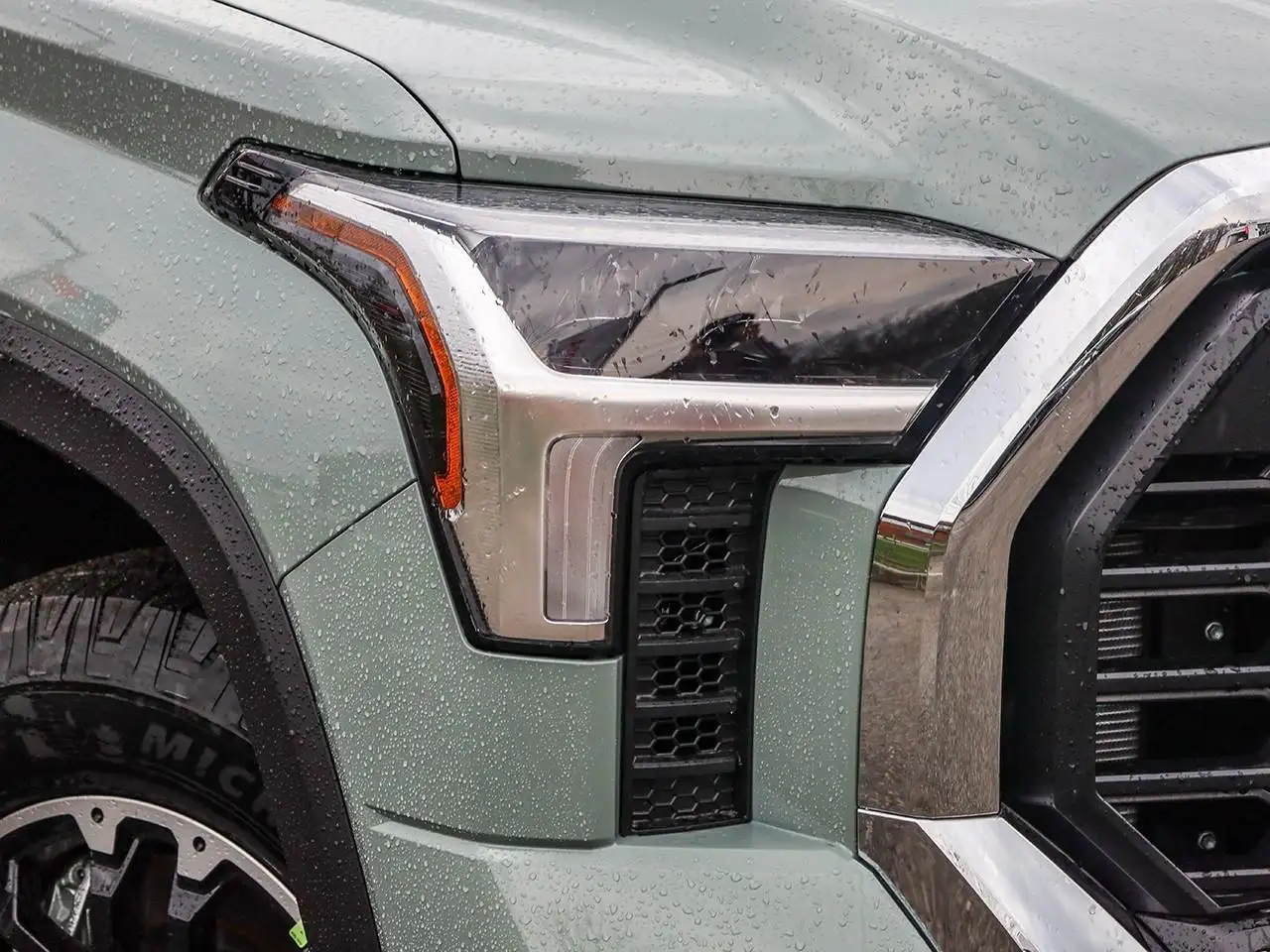Toyota Tundra снимка Toyota Tundra