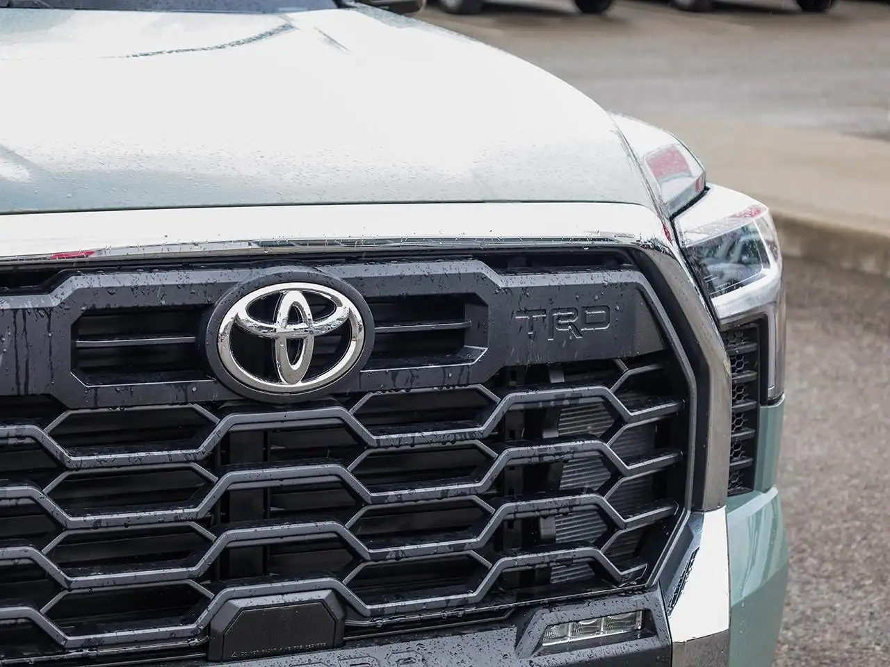 Toyota Tundra снимка Toyota Tundra