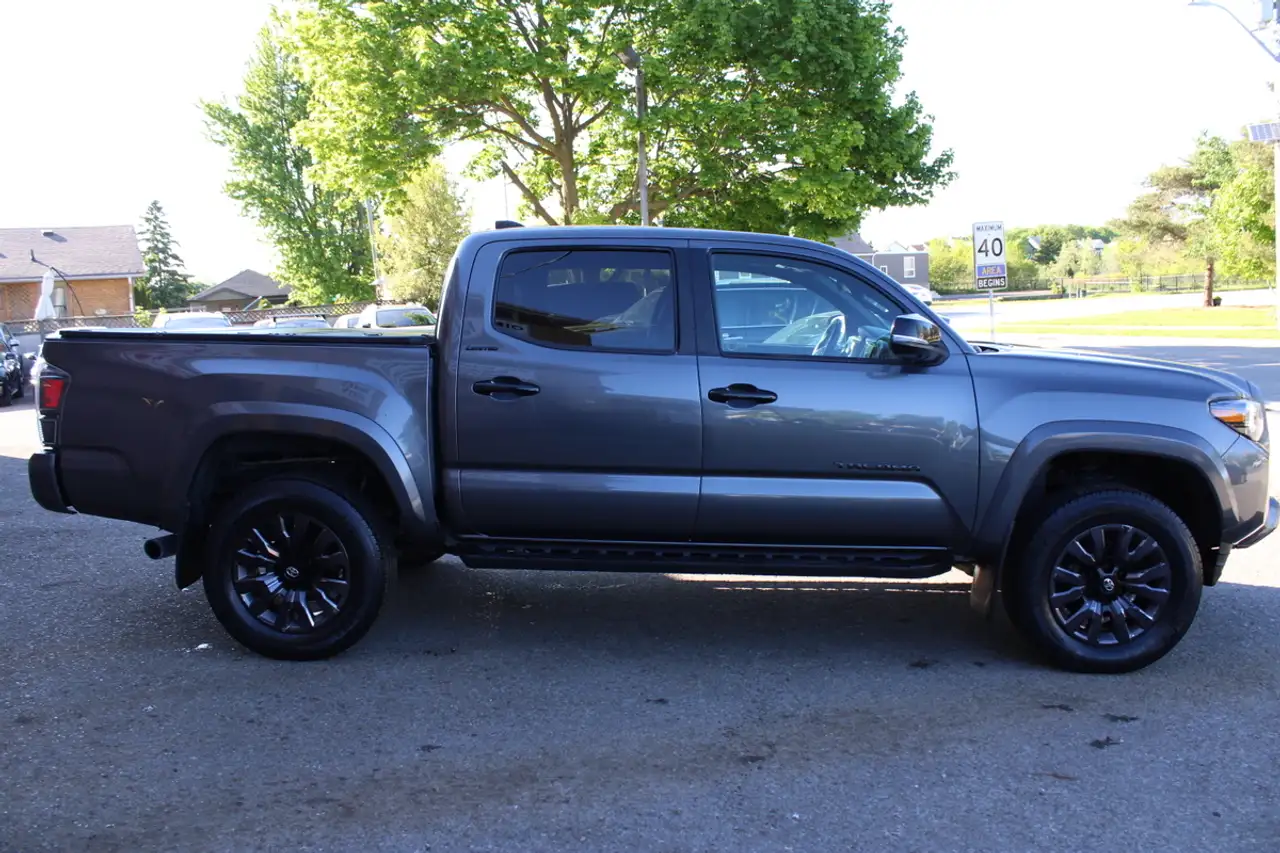 Toyota Tacoma снимка Toyota Tacoma