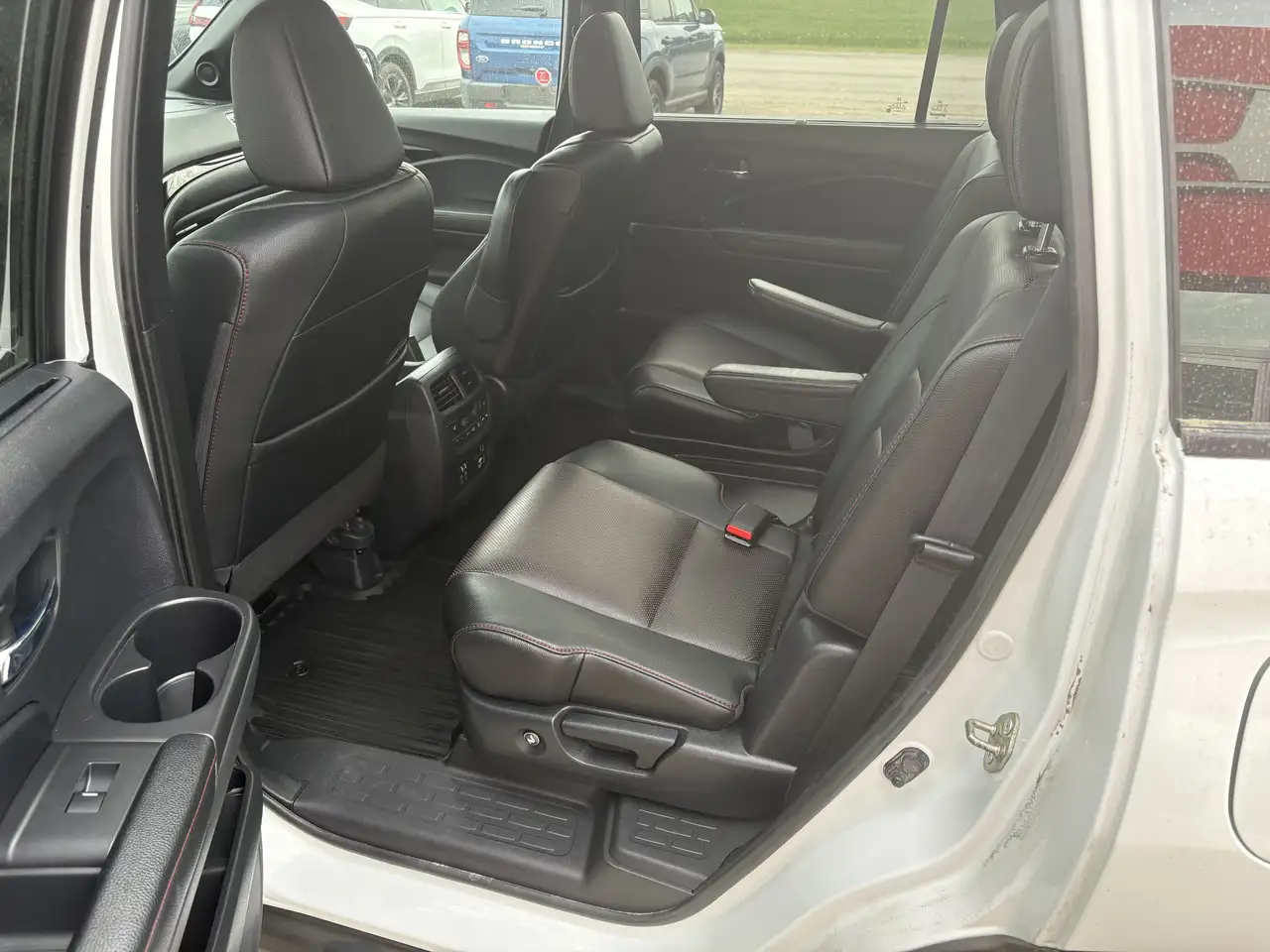 Honda Pilot снимка Honda Pilot