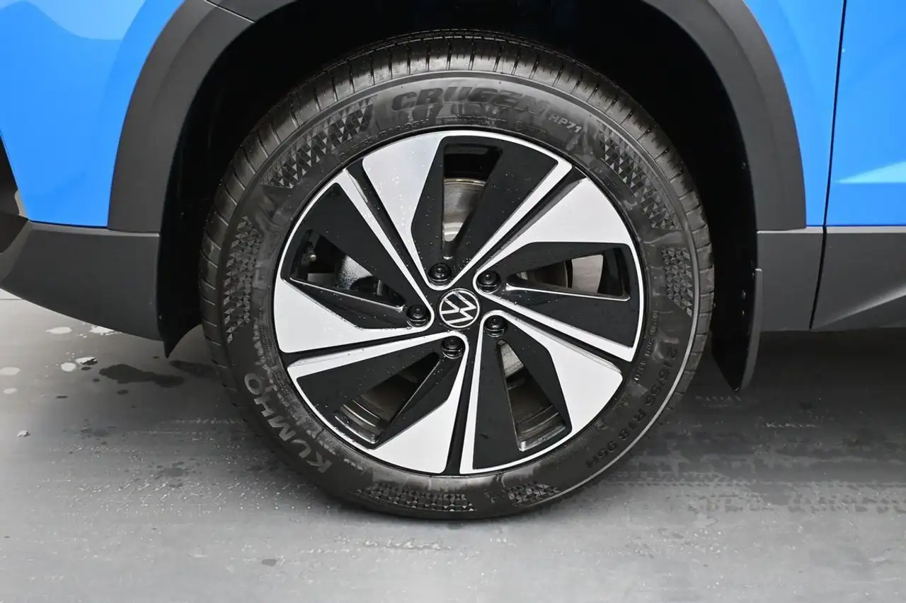 Volkswagen Taos снимка Volkswagen Taos