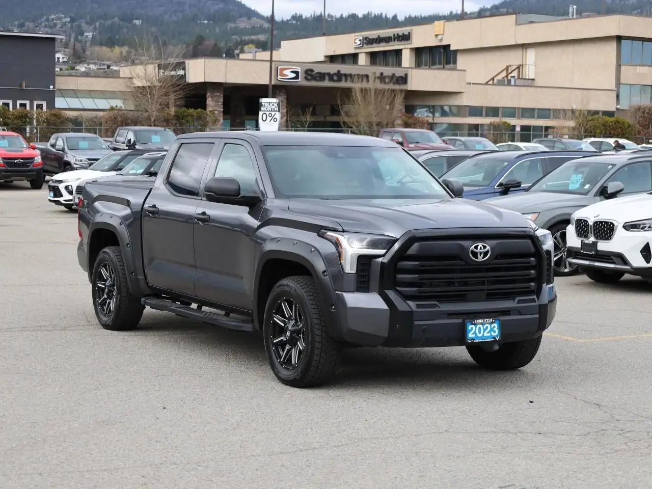 Toyota Tundra снимка Toyota Tundra