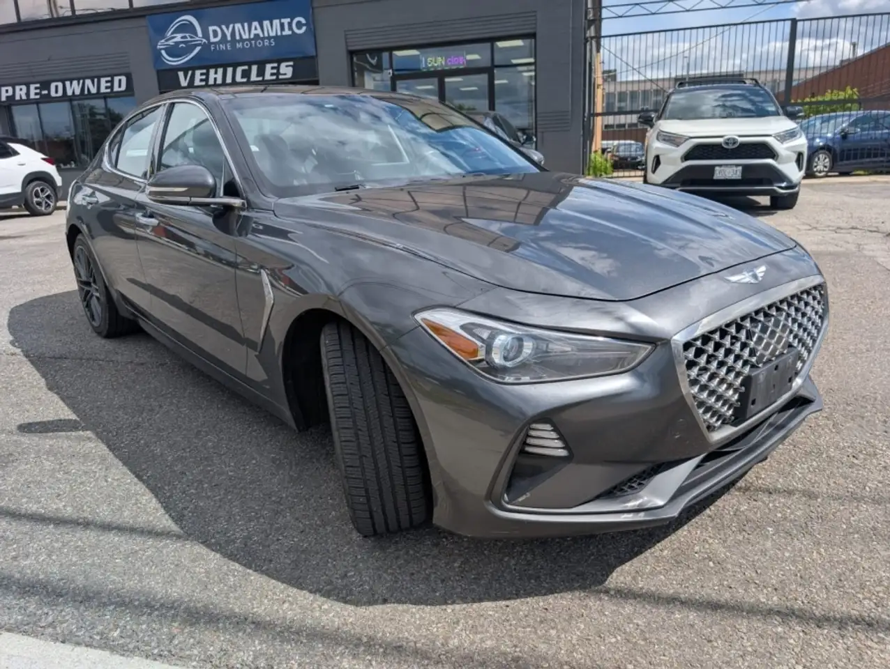 Genesis G70 снимка Genesis G70