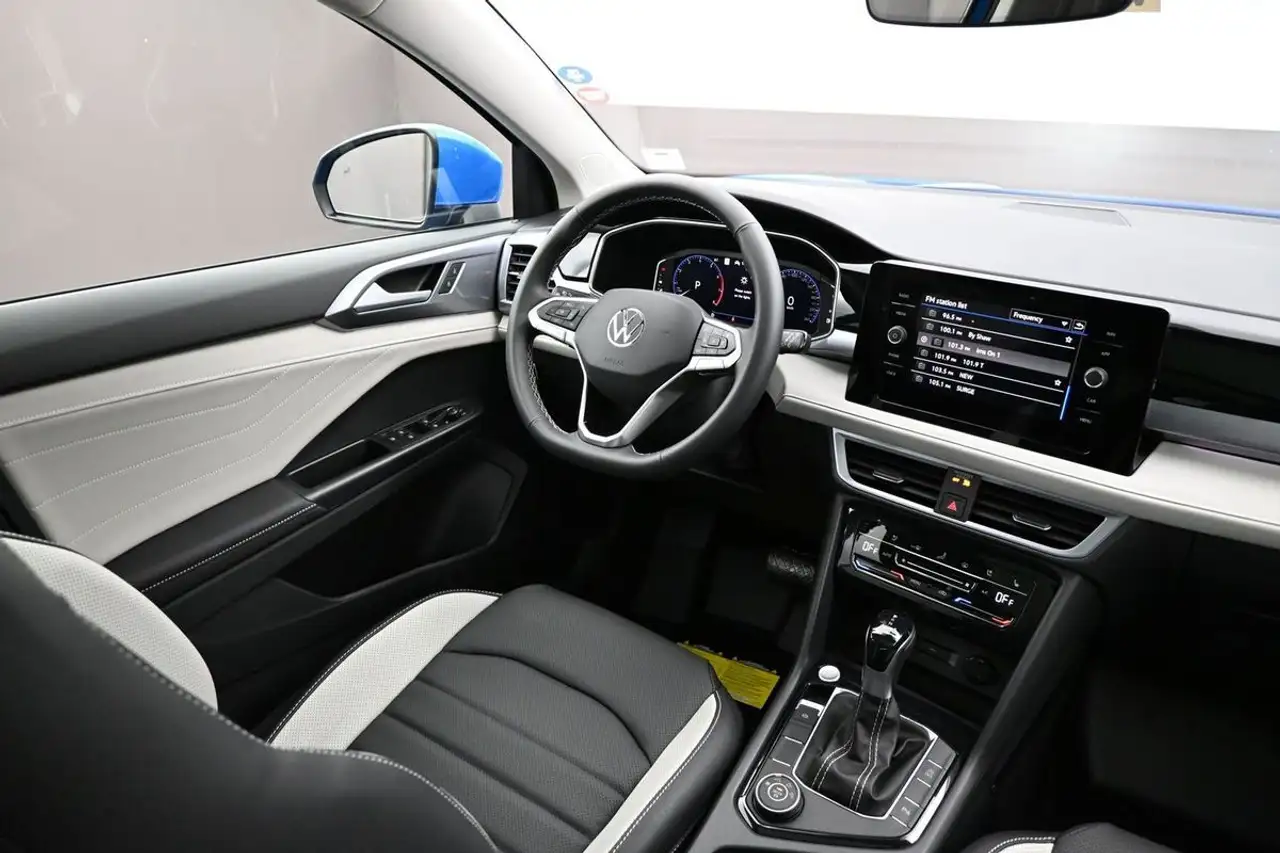 Volkswagen Taos снимка Volkswagen Taos