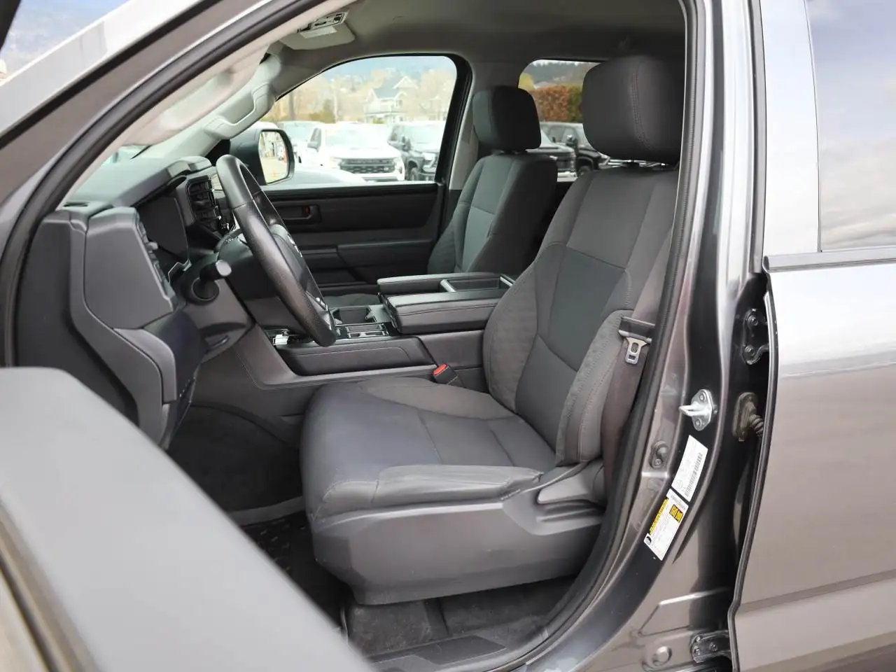 Toyota Tundra снимка Toyota Tundra