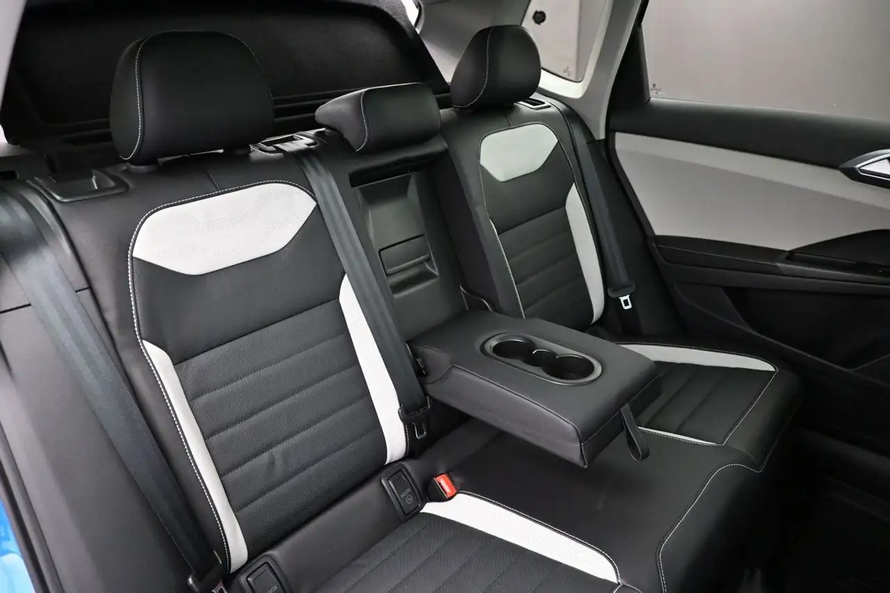 Volkswagen Taos снимка Volkswagen Taos