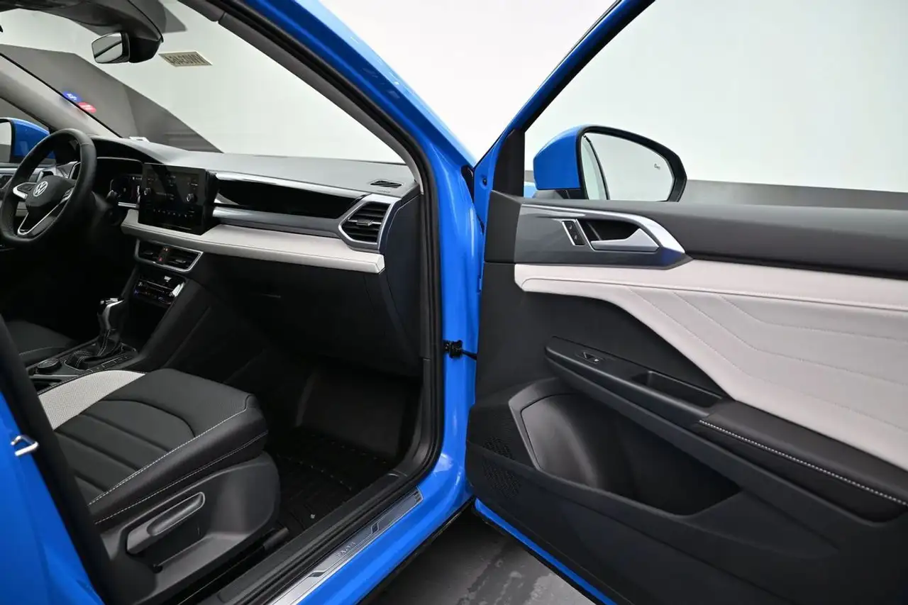 Volkswagen Taos снимка Volkswagen Taos