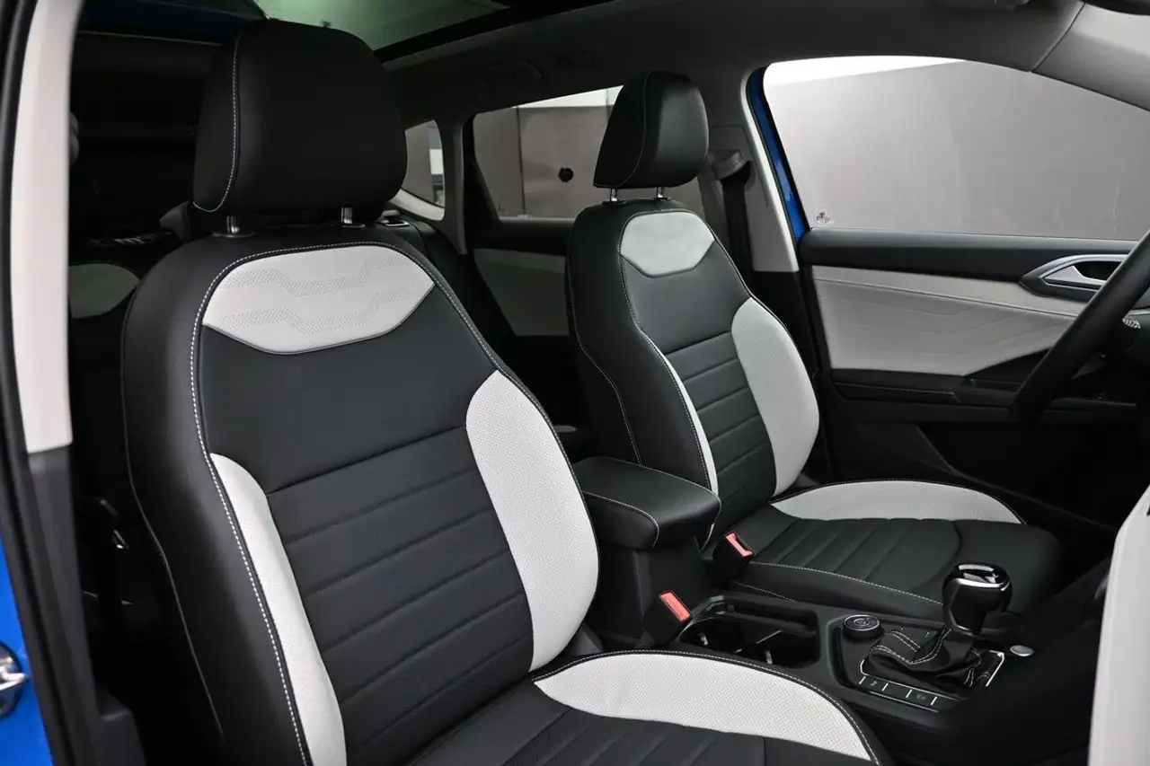 Volkswagen Taos снимка Volkswagen Taos