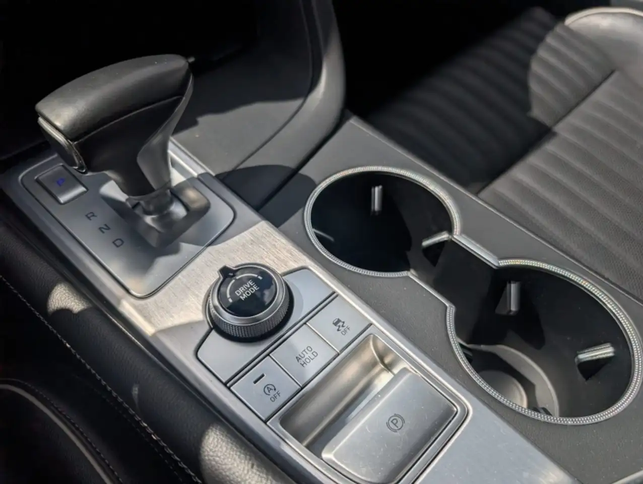 Genesis G70 снимка Genesis G70
