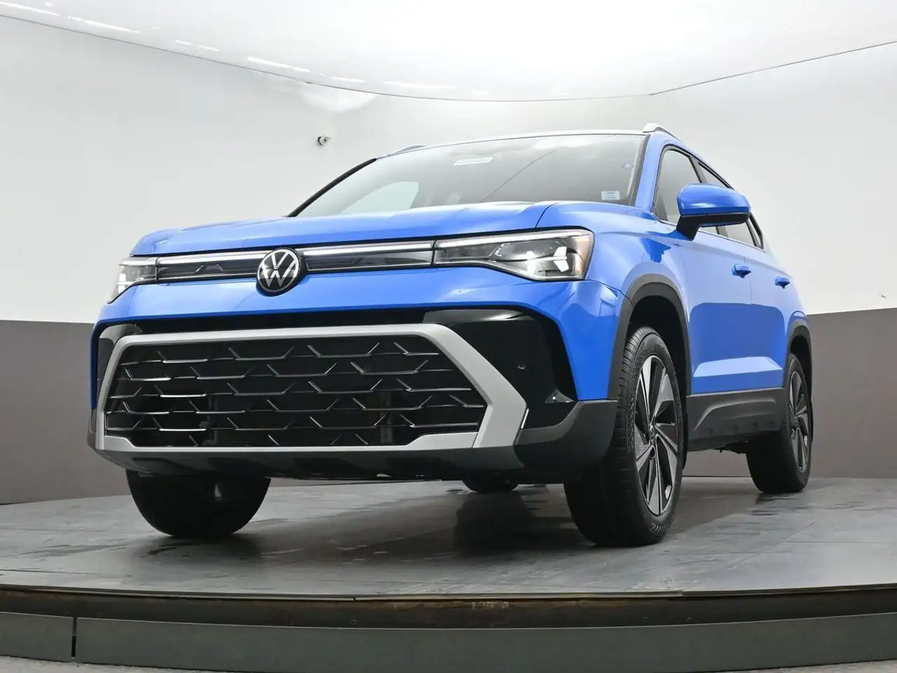 Volkswagen Taos снимка Volkswagen Taos