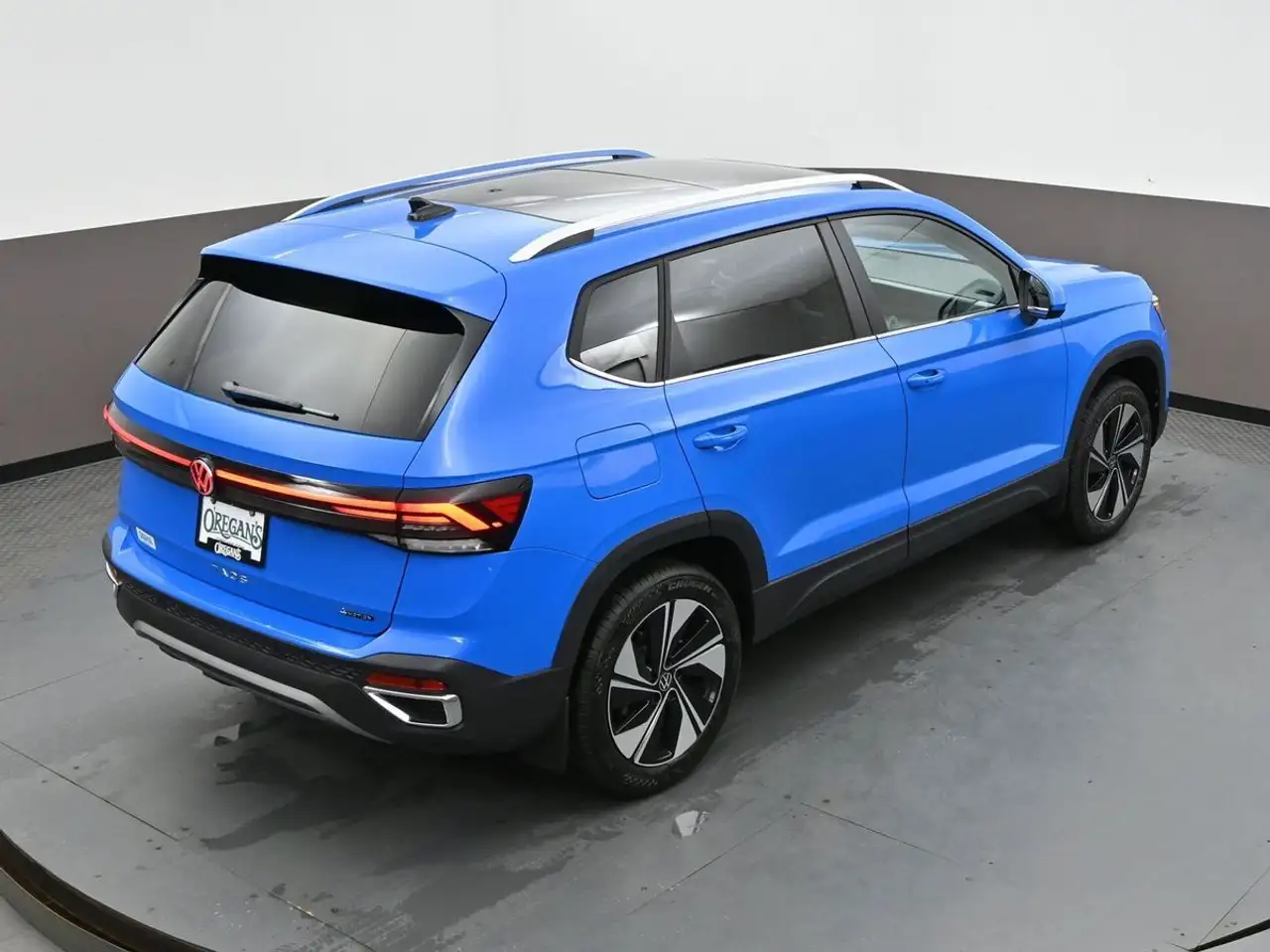Volkswagen Taos снимка Volkswagen Taos