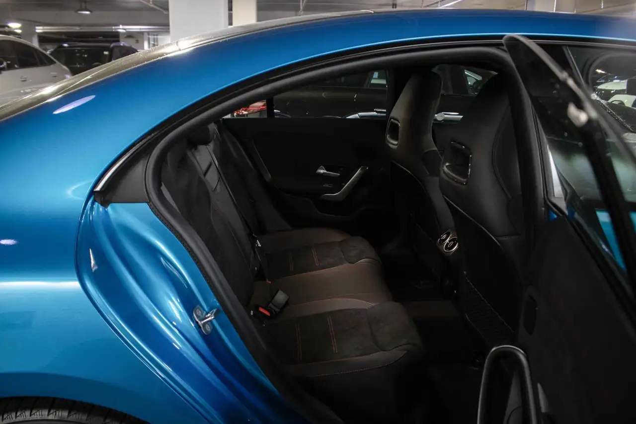 Mercedes-Benz CLA снимка Mercedes-Benz CLA
