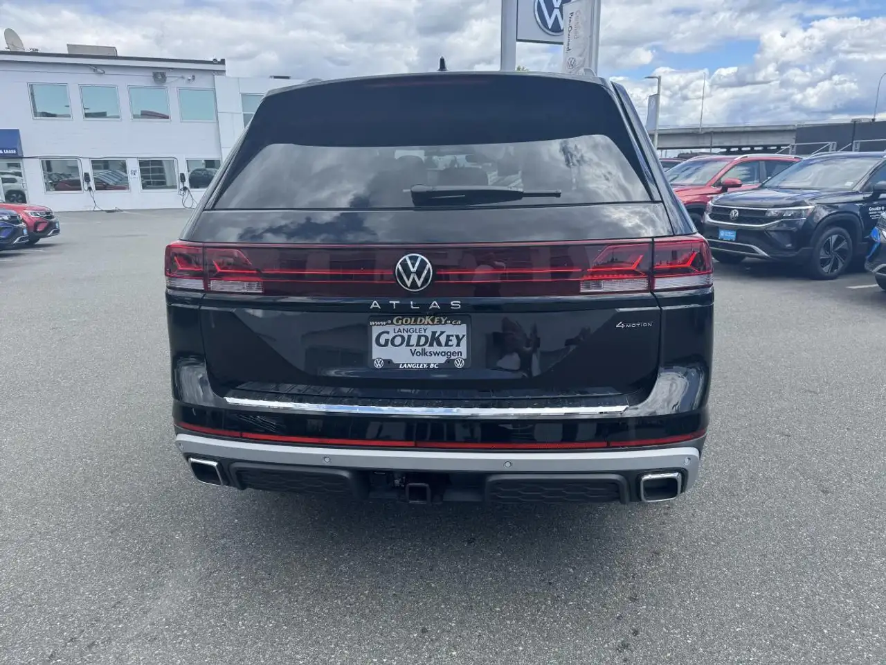 Volkswagen Atlas снимка Volkswagen Atlas